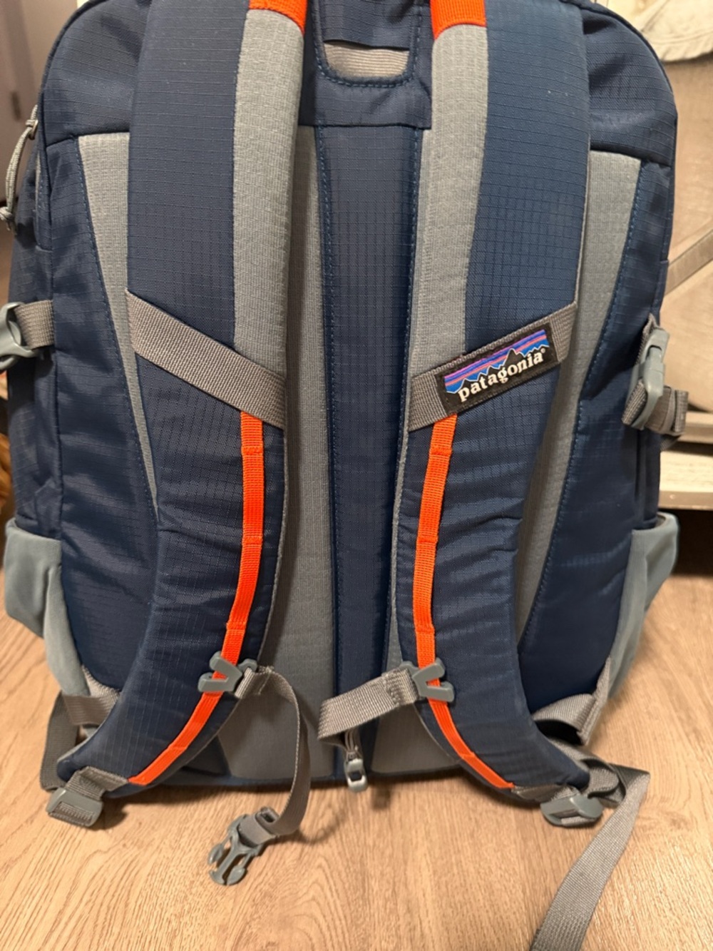 Patagonia Navy and Orange Kids Backpack with Gray Accents - Picture 3 of 4